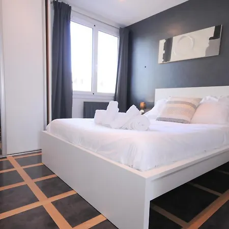 Le Grand Large - Parking & Balcony By The Lake Modern Bright *